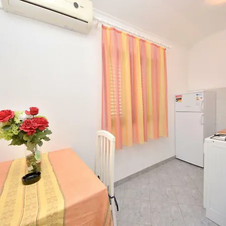 Apartment Nenadia.1 *